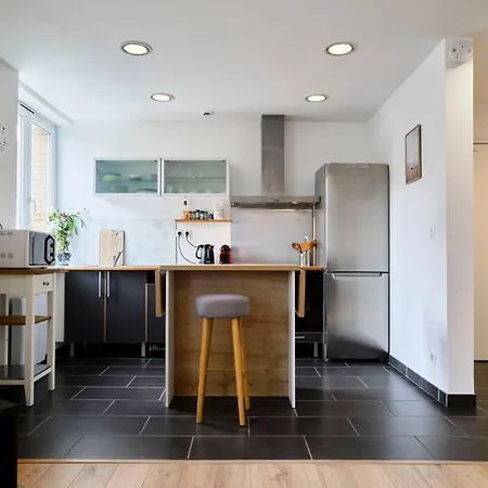 Appartement In Old *